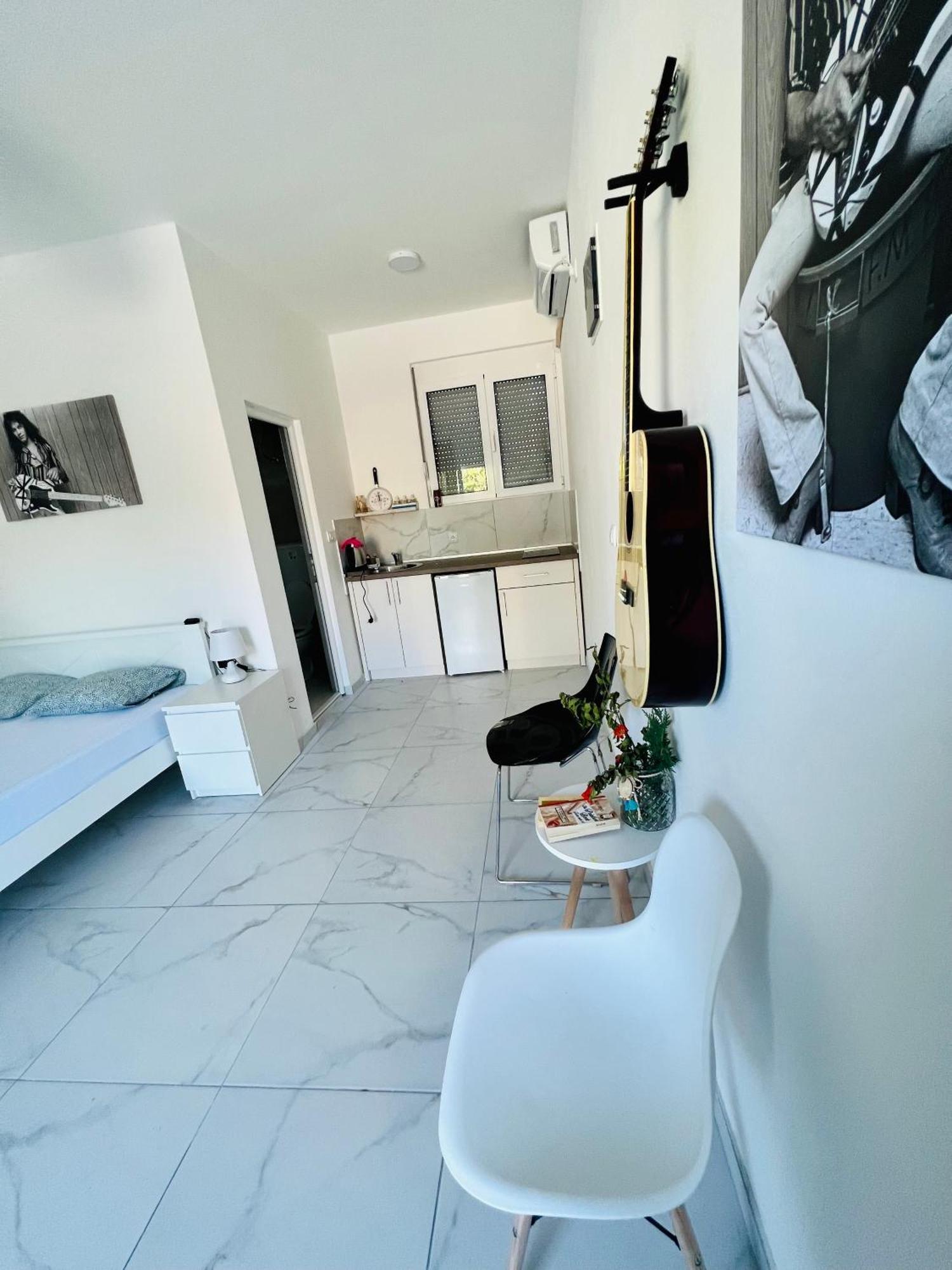 אולסינץ' Apartments Mia Patria מראה חיצוני תמונה